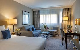 Warwick Paris Champs-Elysees